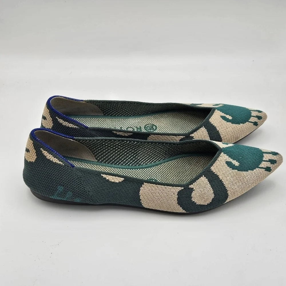 Rothy's The Point pointed toe flats in Moroccan Green pattern size 8
